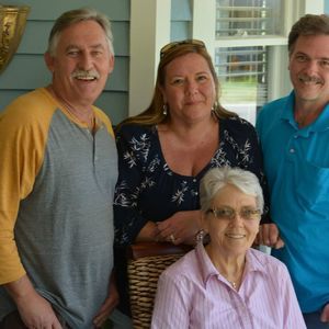 Meet your Posher, Wayne